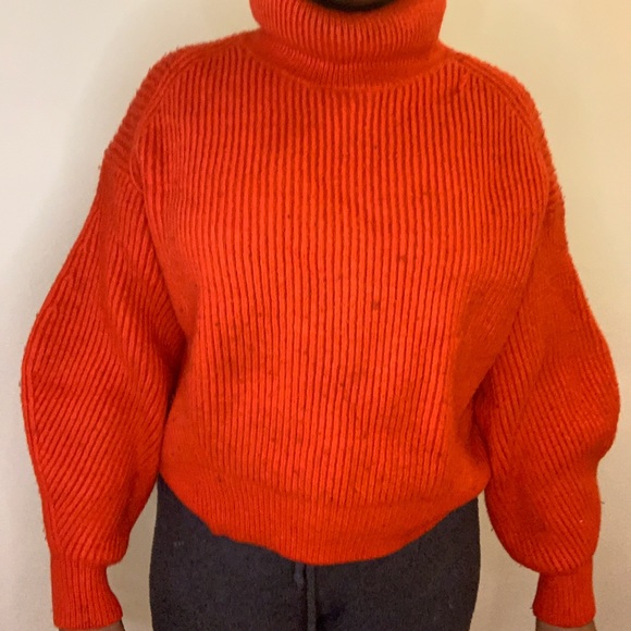 Joe fresh orange sweater in size small - Picture 2 of 4